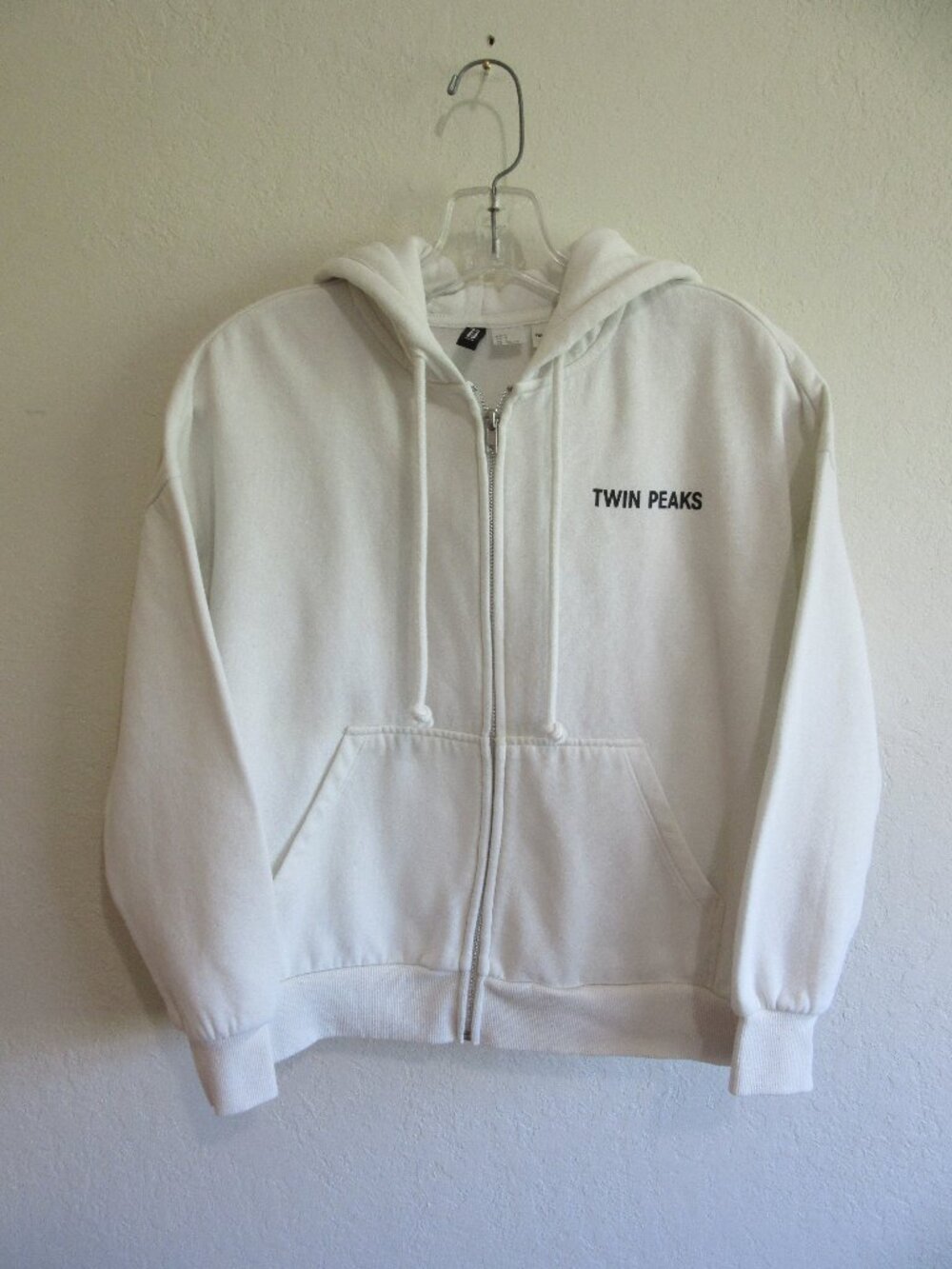 H & M Twin Peaks Divided White S Zip Hoodie